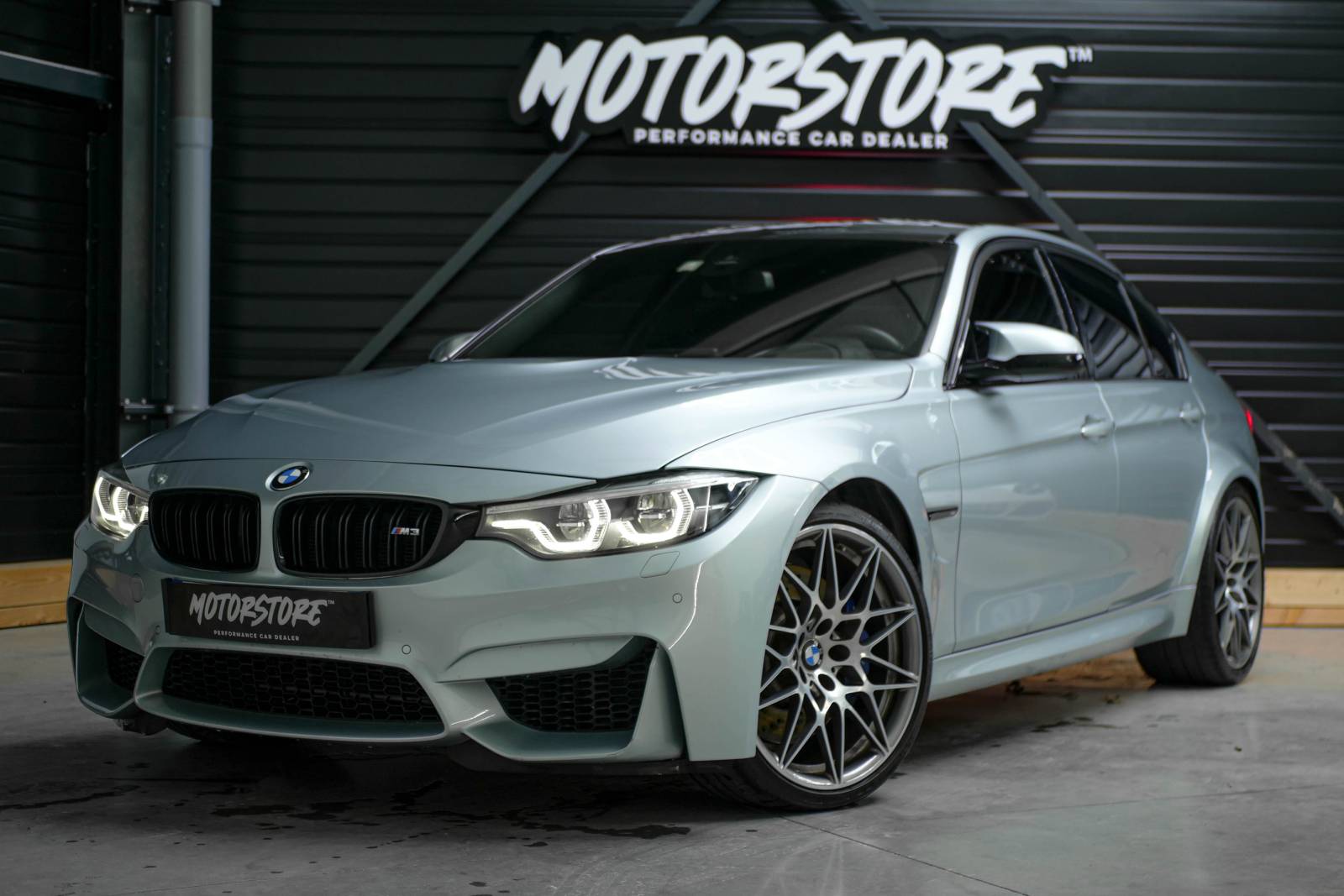 BMW M3 3.0 450ch LCI Pack Competition M DKG