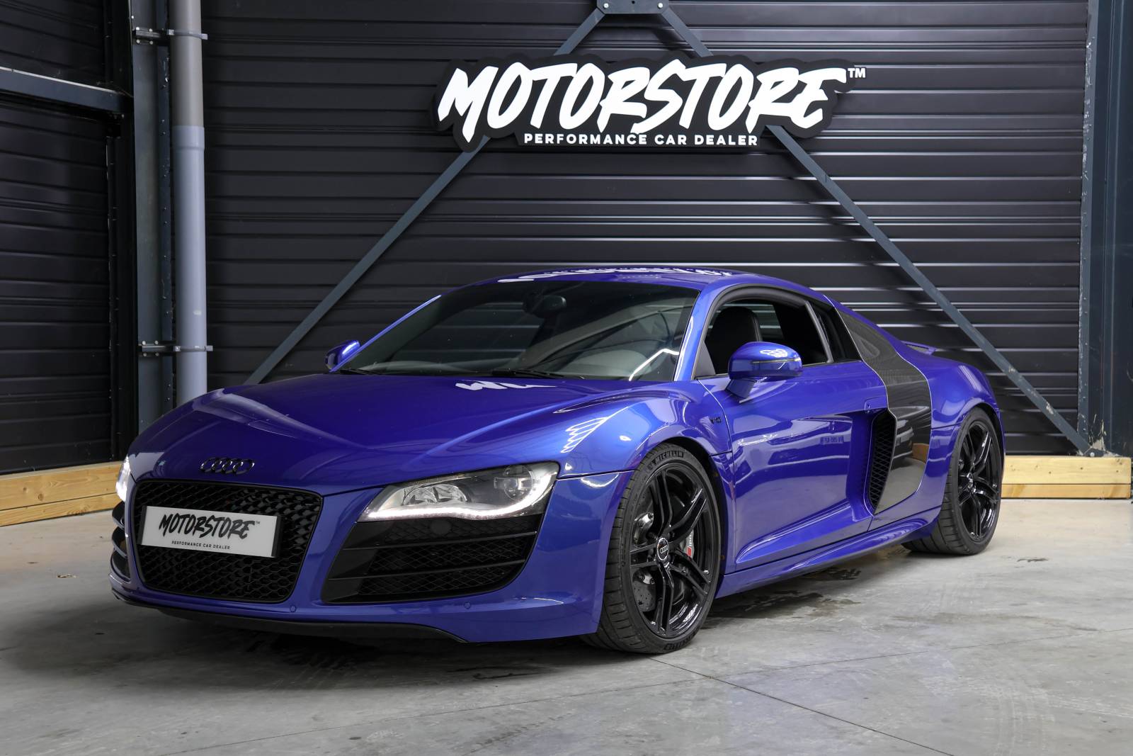 Audi R8 5.2 V10 FSI 525ch R tronic 6