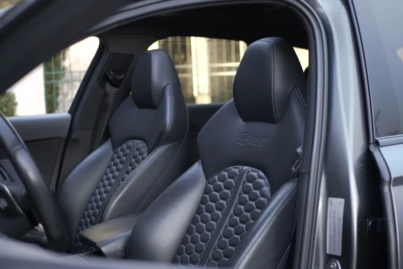 AUDI RS6 Avant IV (C7) 4.0 V8 TFSI 560ch