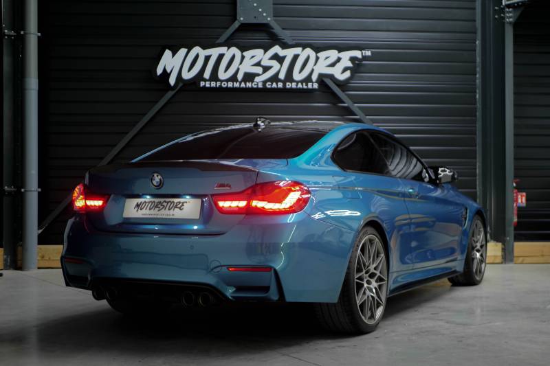 BMW M4 Coupé F82 450 Compétition DKG Individual