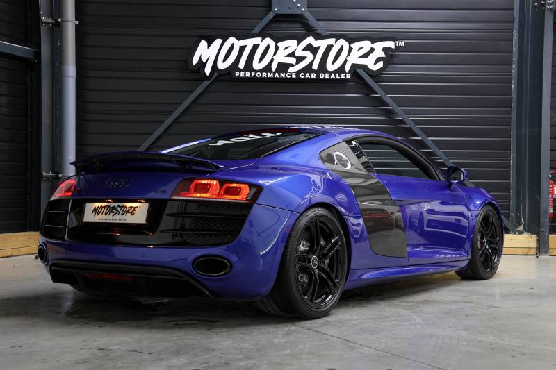 Audi R8 5.2 V10 FSI 525ch R tronic 6