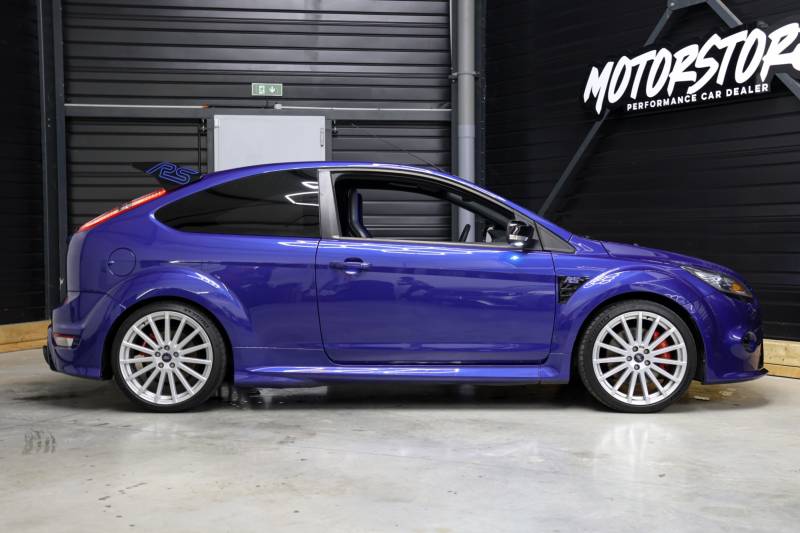 Ford Focus II 2.5T 305ch RS 3p