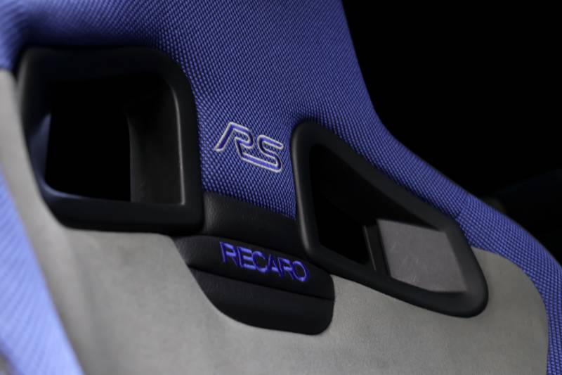 Ford Focus II 2.5T 305ch RS 3p