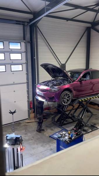 Freinage automobile à Saint-Martin-de-Londres : sécurité maximale et réactivité optimale