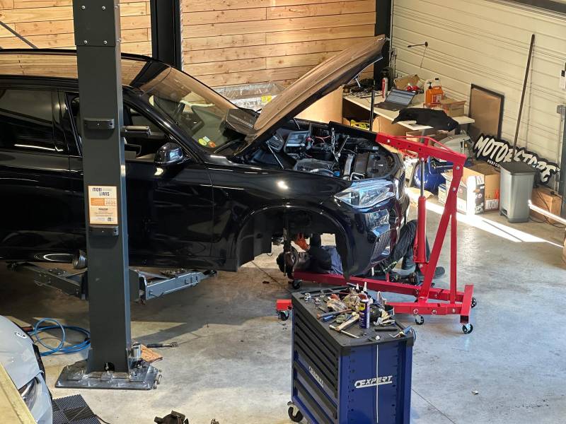 Garage automobile spécialisé voitures sportives et premium dans l’Hérault